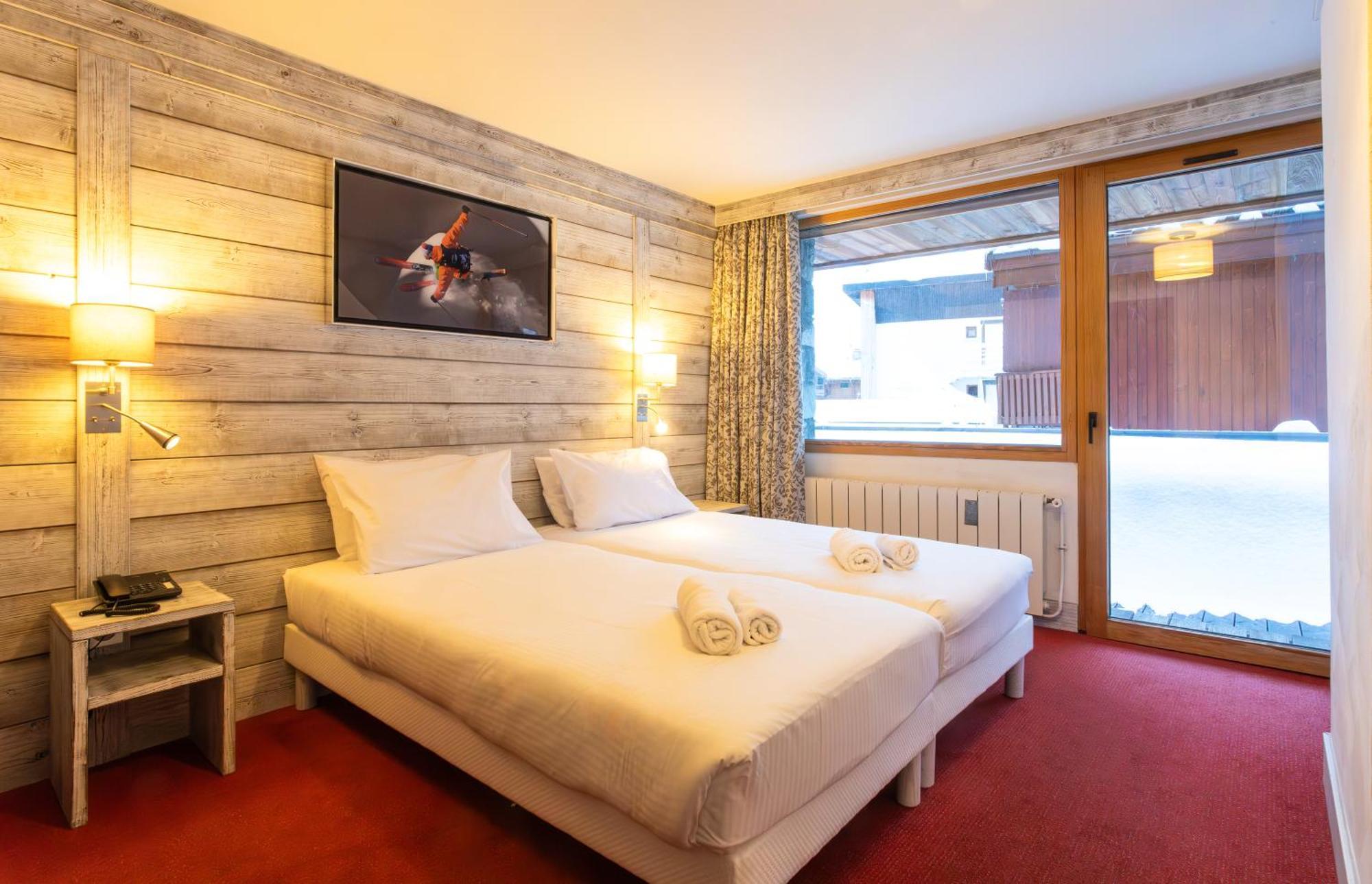 Hotel L'Aiguille Percee Tignes Bagian luar foto